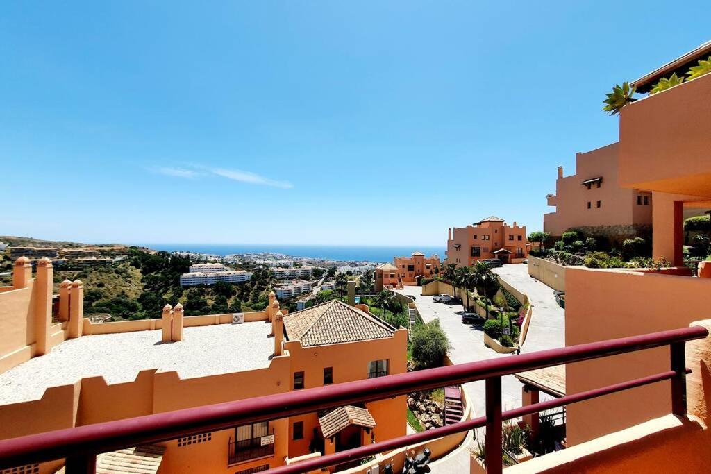 Alcores Seaviews Apartment Sitio de Calahonda Exterior photo